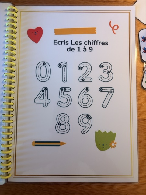 Livrets  d'apprentissage alphabet et chiffres 8