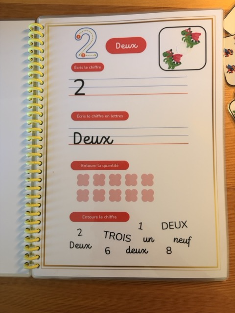 Livrets  d'apprentissage alphabet et chiffres 4